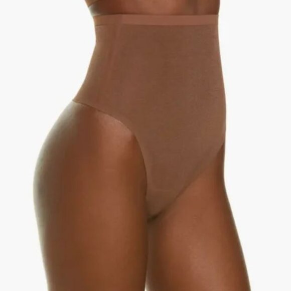 Skims Sheer Sculpt High Waisted Thong - Picture 3 of 4